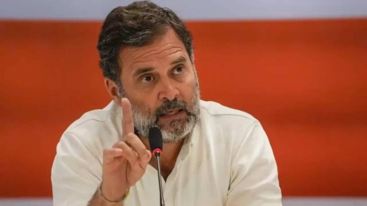क्या राहुल गांधी की चुनावी धांधली के आरोपों में है सच्चाई? चुनाव आयोग की चुप्पी पर उठे सवाल