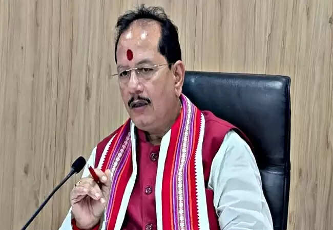 बिहार विधानसभा चुनाव: उपमुख्यमंत्री विजय कुमार सिन्हा की एक चरण में मतदान की मांग