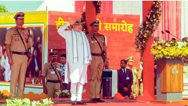 अमित शाह ने BSF के स्थापना दिवस पर जवानों को दी शुभकामनाएं