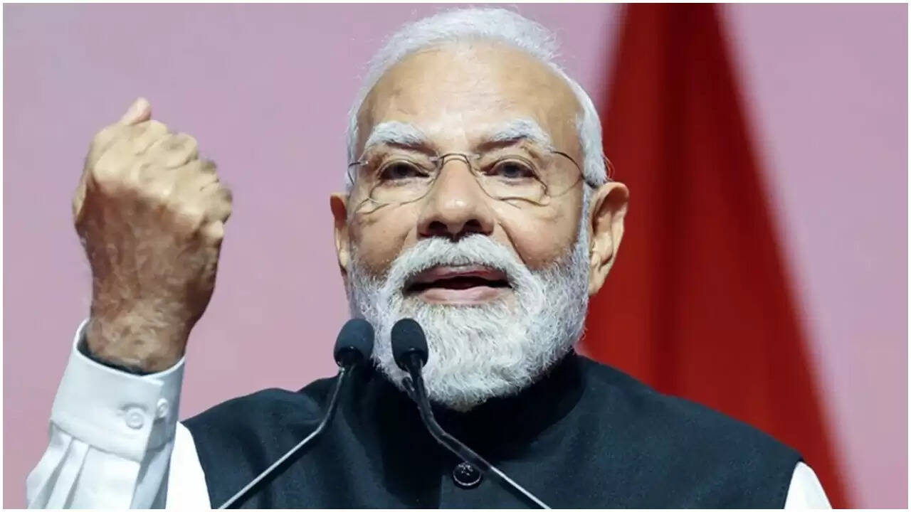 प्रधानमंत्री मोदी का पश्चिम बंगाल और असम दौरा: वंदे भारत स्लीपर ट्रेन का उद्घाटन