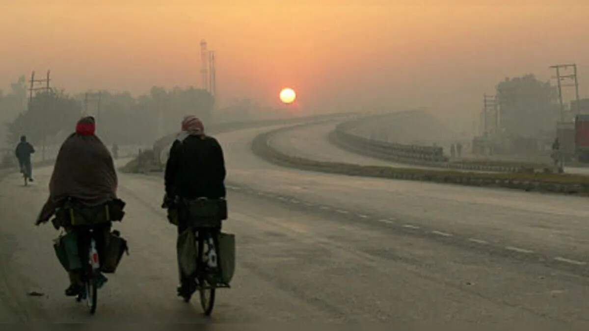 अंबाला में बढ़ते प्रदूषण से स्वास्थ्य पर असर, मौसम में बदलाव