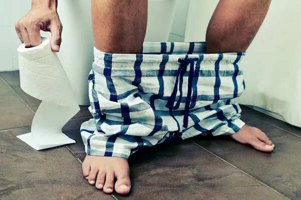 कनाडा का व्यक्ति पॉटी बेचकर बना करोड़पति, हर महीने कमाता है 13 लाख रुपये