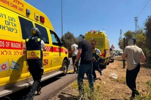 इजरायल में गोलीबारी से सुरक्षा चिंताएँ बढ़ीं: एक मृतक और कई घायल