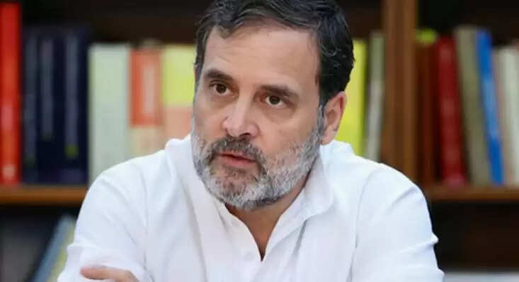 राहुल गांधी का मोदी सरकार पर हमला: बहुजन छात्रों को स्कॉलरशिप से वंचित करना अन्याय