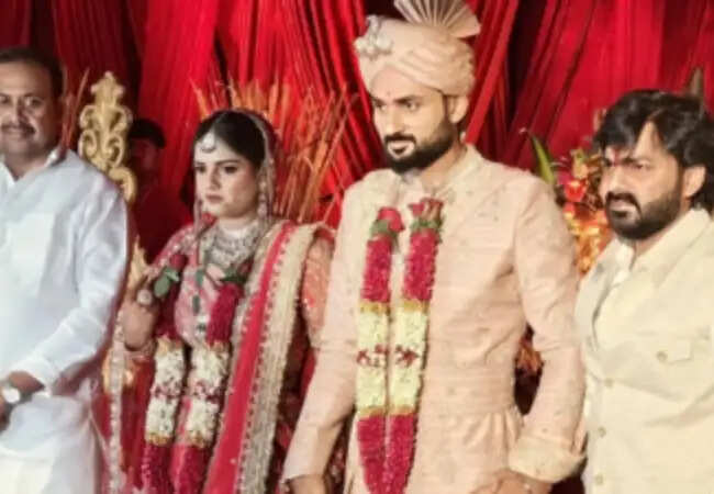 आकाश दीप की भव्य शादी: वाराणसी में शुरू हुआ नया सफर