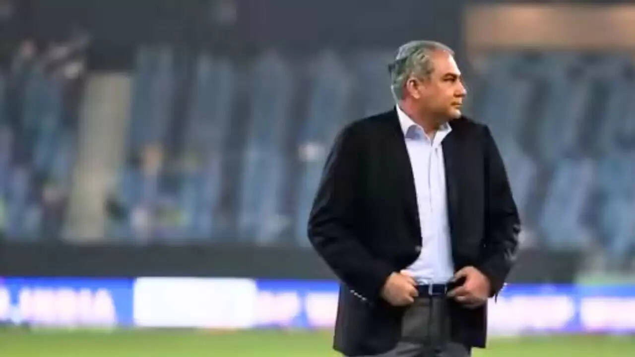 Asia Cup 2025 ट्रॉफी विवाद: मोहसिन नकवी की माफी और BCCI की कड़ी प्रतिक्रिया