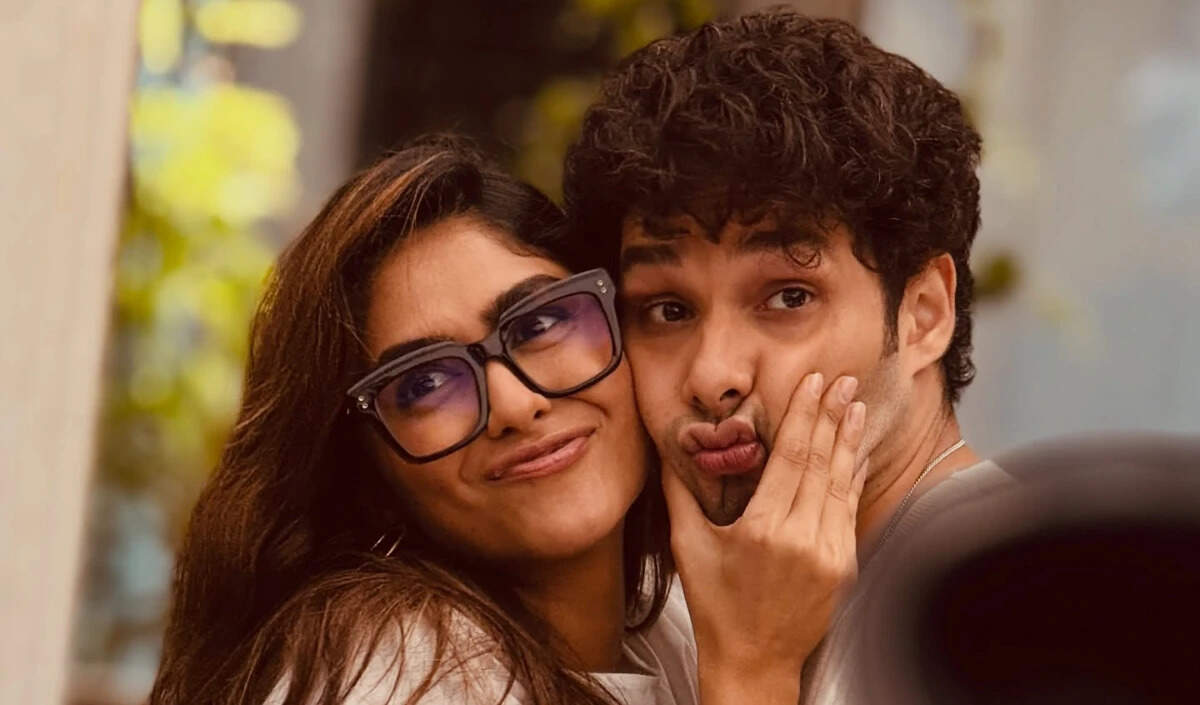 दो दीवाने शहर में: एक रोमांटिक यात्रा की समीक्षा