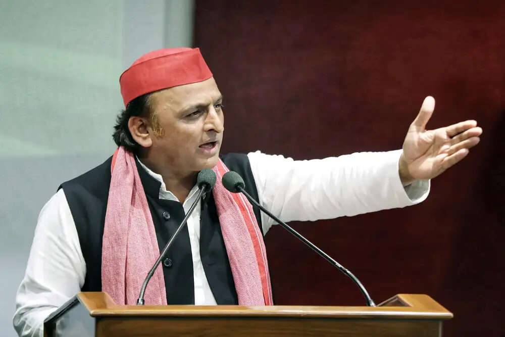 अखिलेश यादव का महंगाई पर बयान: श्रमिकों के अधिकारों की रक्षा जरूरी