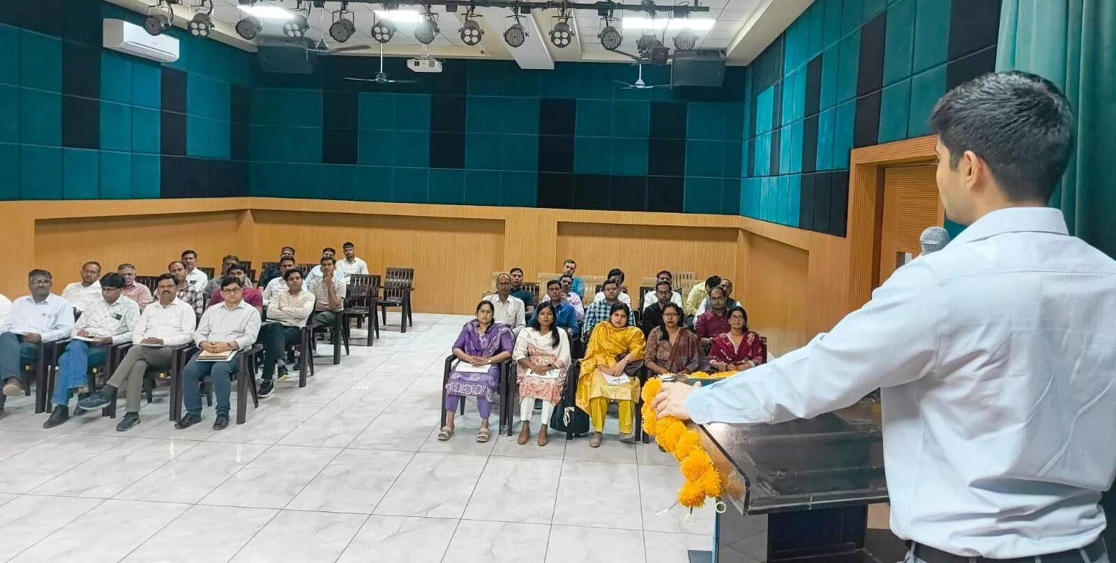 जनगणना के लिए फील्ड ट्रेनर्स का प्रशिक्षण कार्यक्रम शुरू