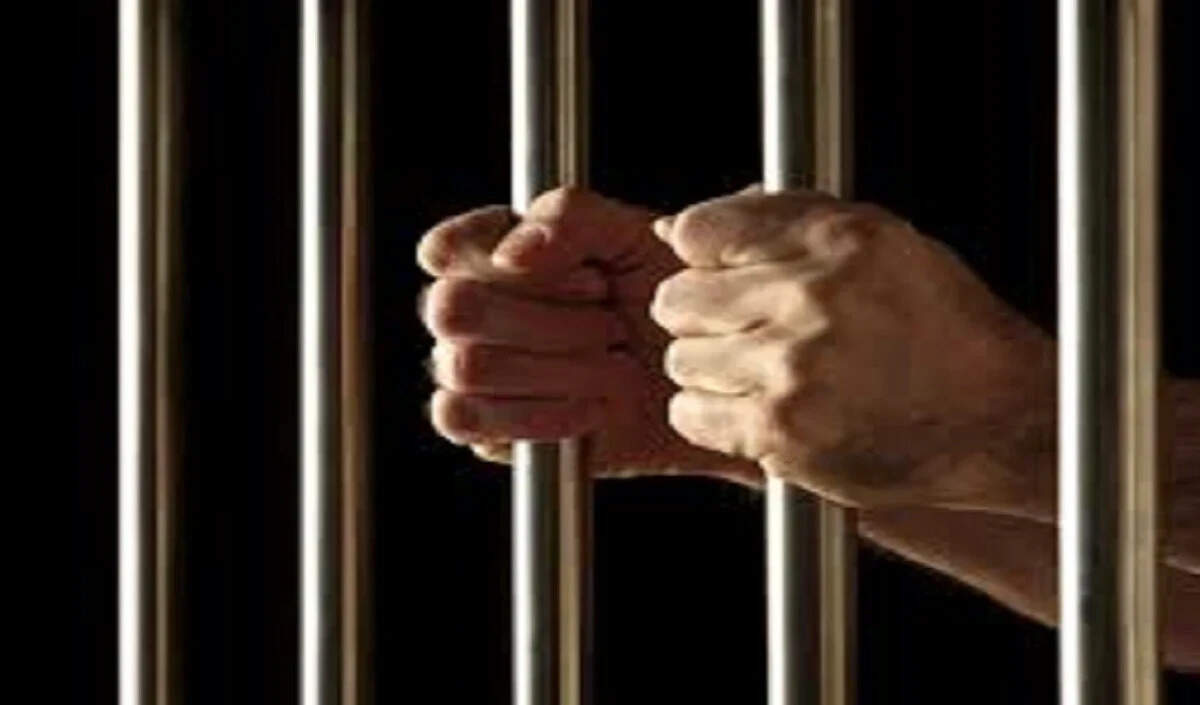 बर्मिंघम में मां की हत्या के मामले में भारतीय मूल के व्यक्ति को मिली आजीवन कारावास की सजा