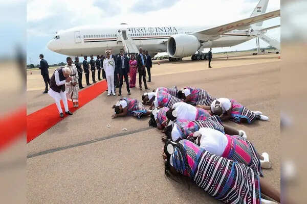 प्रधानमंत्री मोदी का जोहान्सबर्ग में भव्य स्वागत, जी-20 शिखर सम्मेलन में भागीदारी