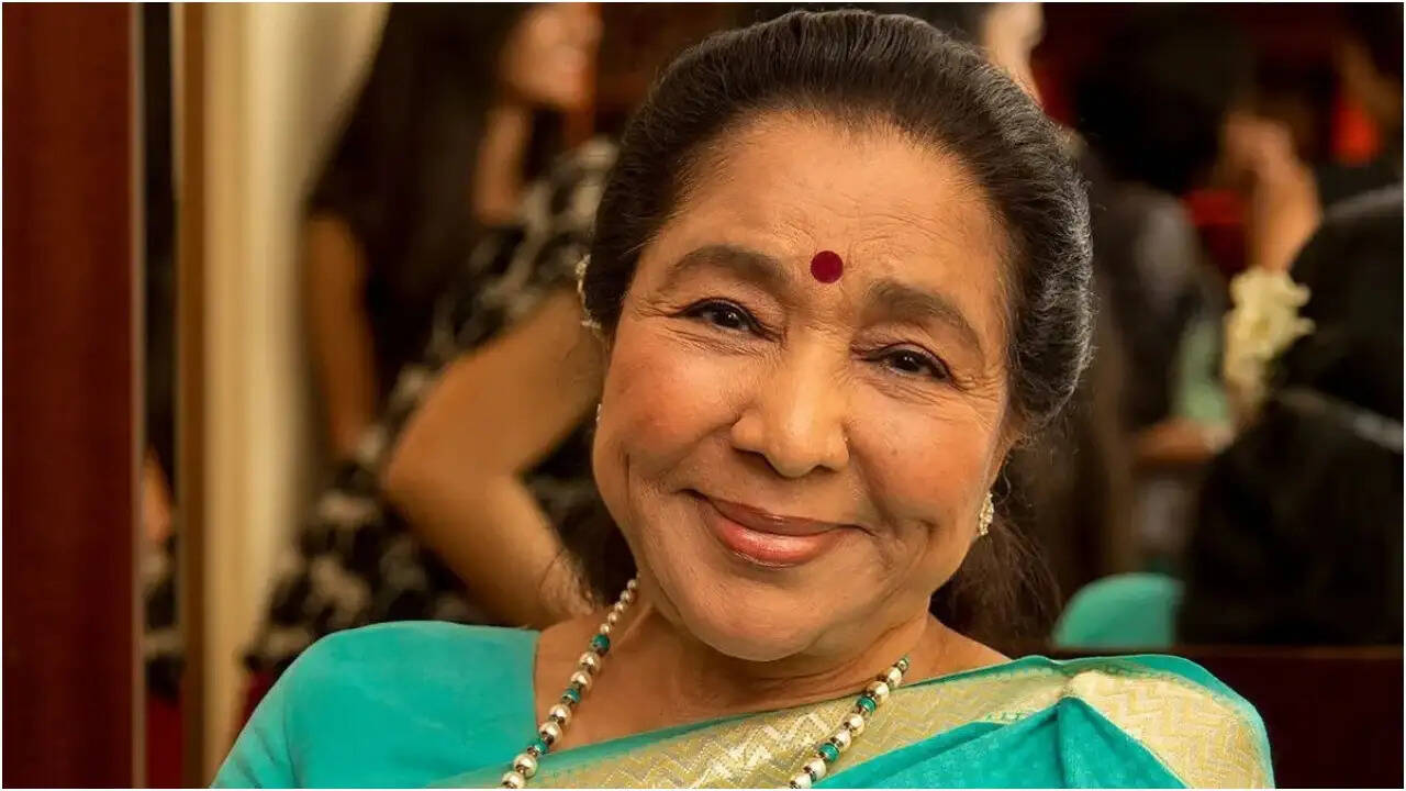 आशा भोसले का निधन: संगीत की दुनिया का एक और सितारा चला गया