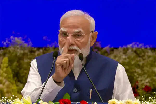 प्रधानमंत्री मोदी ने एनडीए नेताओं को संबोधित करते हुए जताया आभार