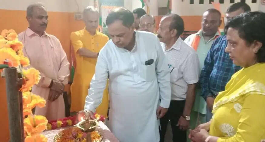दिल्ली के डी.ए.वी. स्कूल में स्वतंत्रता दिवस समारोह का भव्य आयोजन