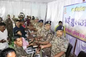 छत्तीसगढ़ में नक्सलियों का आत्मसमर्पण: सुरक्षा बलों की बड़ी सफलता