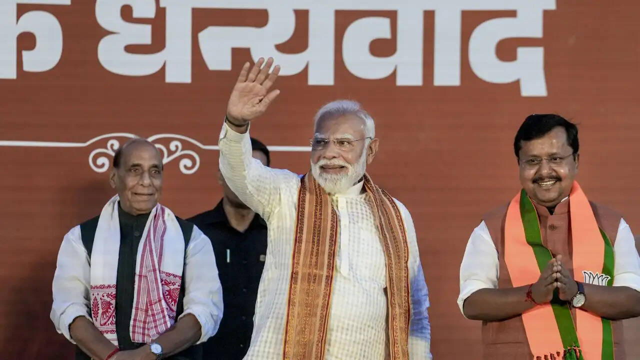 बंगाल में बीजेपी की जीत: पीएम मोदी का विकास का वादा
