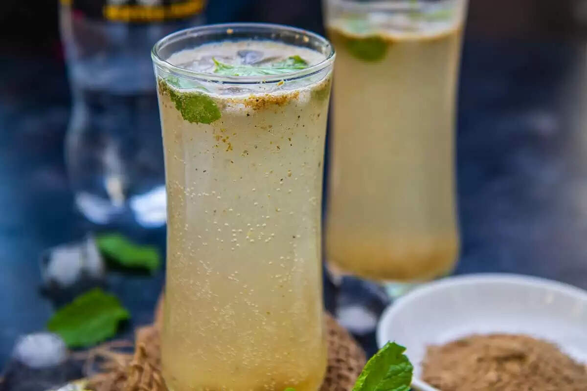 गर्मी में ताजगी देने वाली मसाला शिकंजी बनाने की विधि
