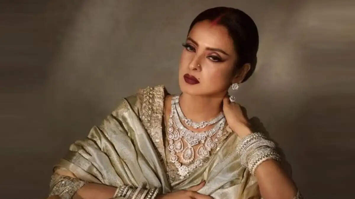 रेखा की शानदार जीवनशैली: सरकारी लाभ और विशेष सुविधाएँ