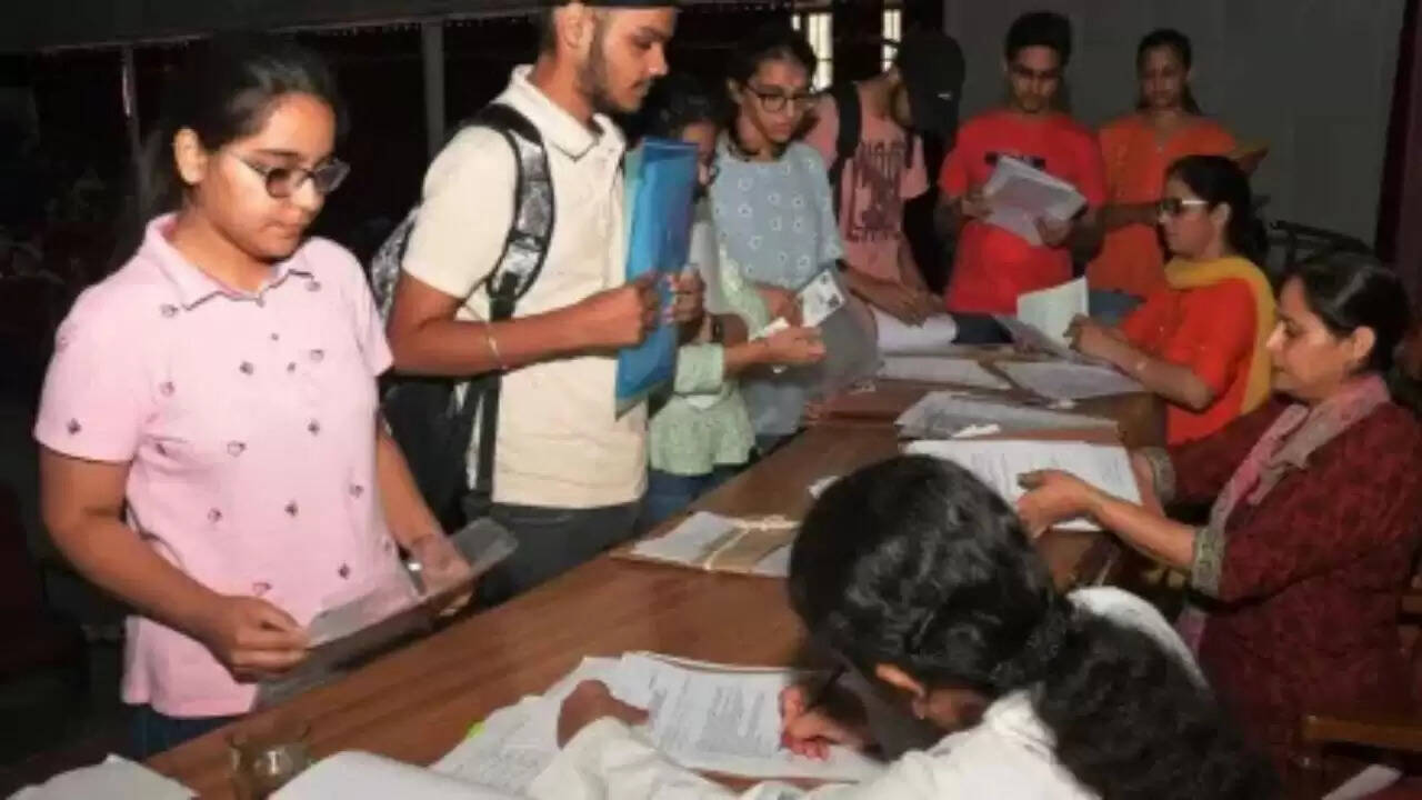 JoSAA काउंसलिंग 2025: महत्वपूर्ण जानकारी और प्रक्रिया