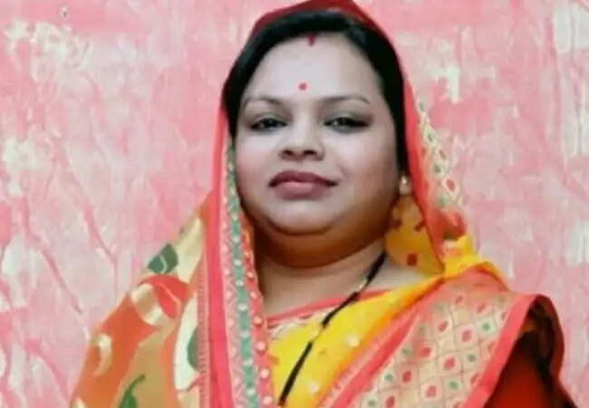 भाजपा नेता संगीता रजक की गोली लगने से हुई मौत, जांच जारी