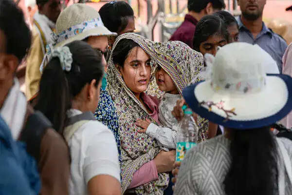 भारत में भीषण गर्मी: विदर्भ में तापमान 47.6&deg;C तक पहुंचा
