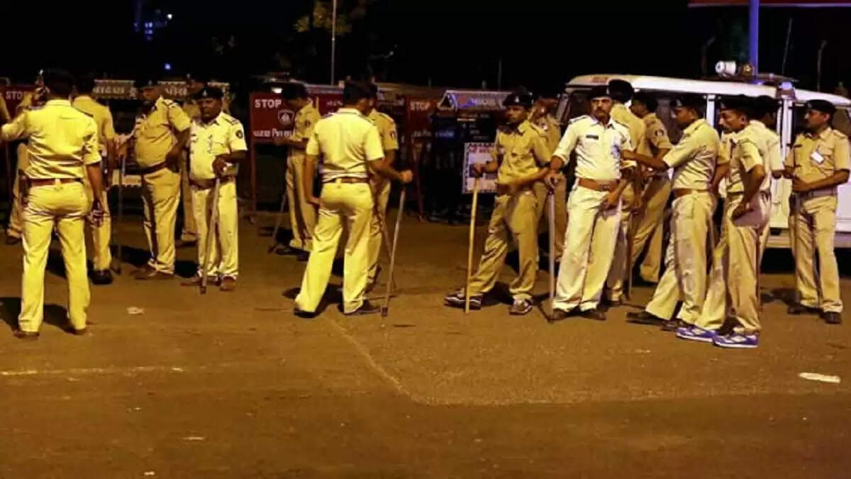 अहमदाबाद में युवती ने वीडियो बनाकर की आत्महत्या, मामला बढ़ा विवाद