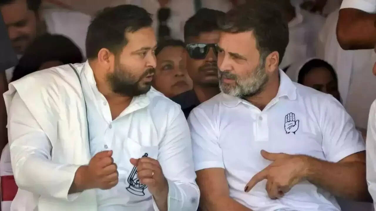 बिहार विधानसभा चुनाव 2025: महागठबंधन की रणनीति में उलझन