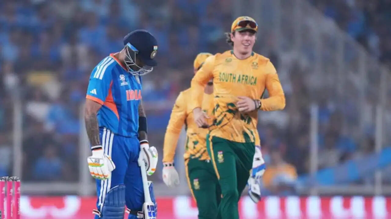 भारत की सेमीफाइनल की राह हुई कठिन: दक्षिण अफ्रीका ने 76 रनों से हराया