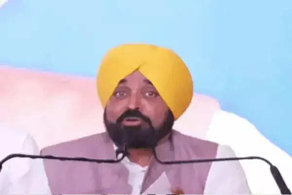 पंजाब में महिलाओं के लिए मावां धीयां सत्कार योजना का शुभारंभ