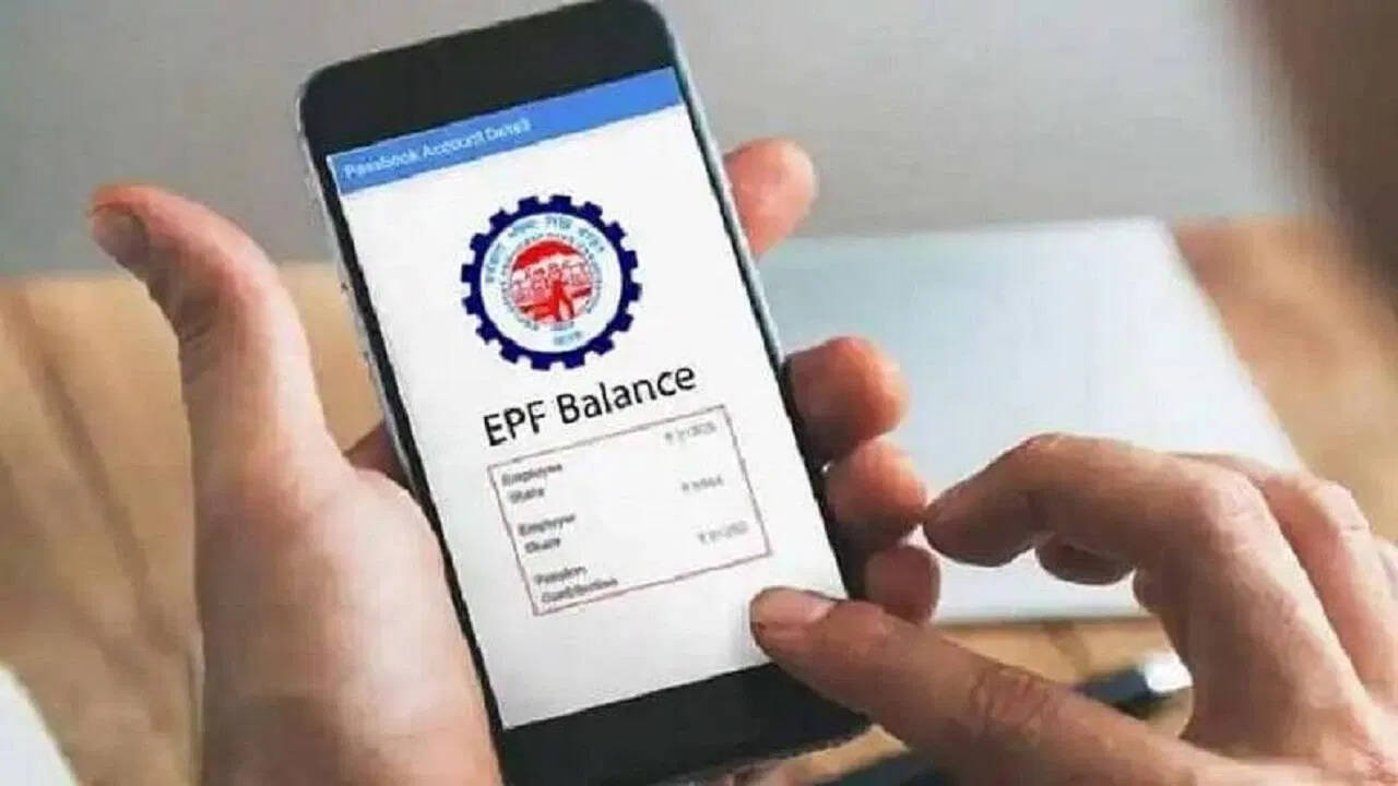 नौकरी बदलने पर पीएफ निकासी की प्रक्रिया: जानें क्या करें