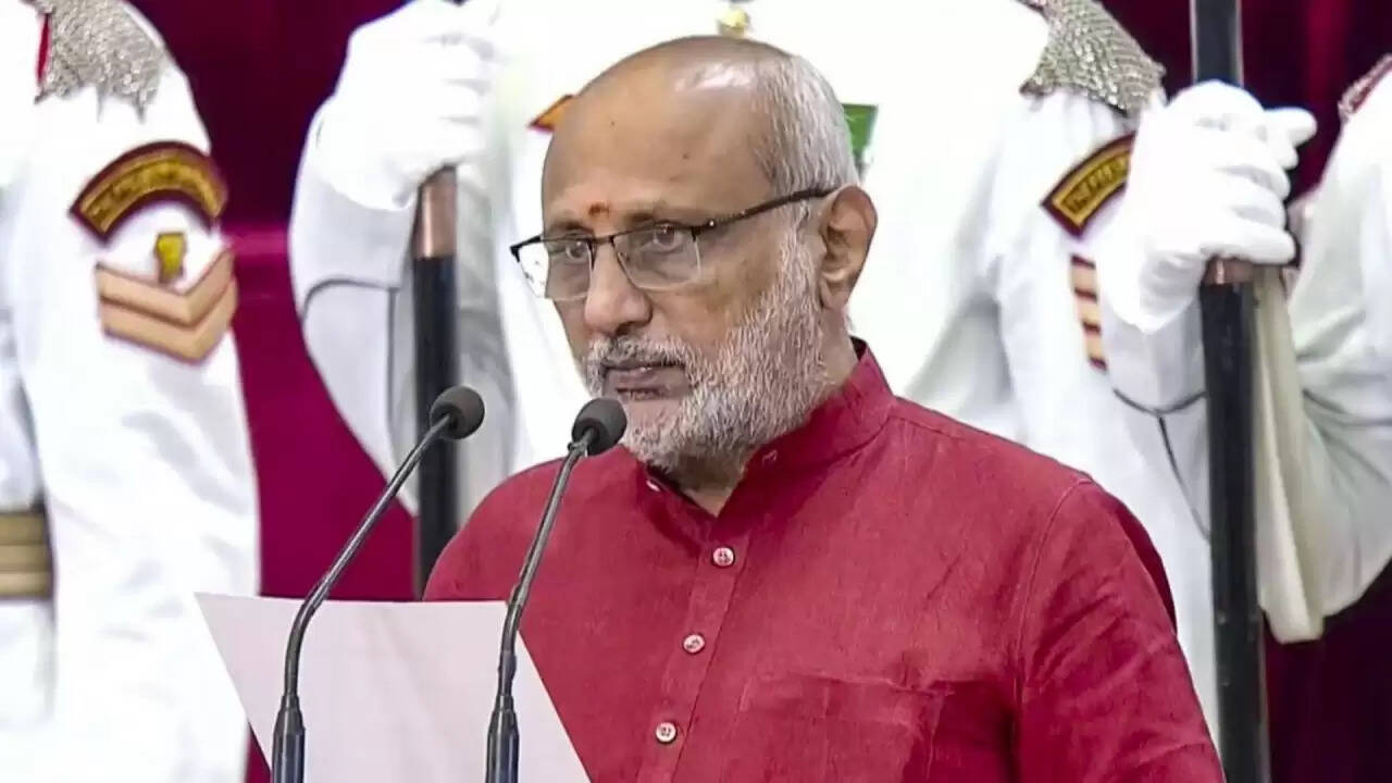 C.P. Radhakrishnan बने भारत के 15वें उपराष्ट्रपति, राष्ट्रपति मुर्मु ने दिलाई शपथ