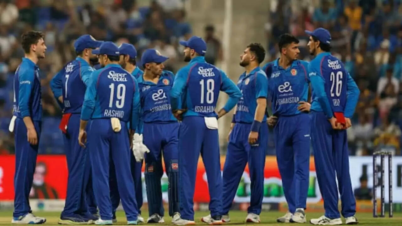 पाकिस्तान और अफगानिस्तान के बीच बढ़ता तनाव: क्रिकेटरों की मौत से खेल जगत में शोक
