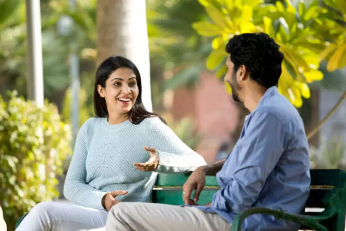 लड़कियों को आकर्षित करने के 5 प्रभावी तरीके