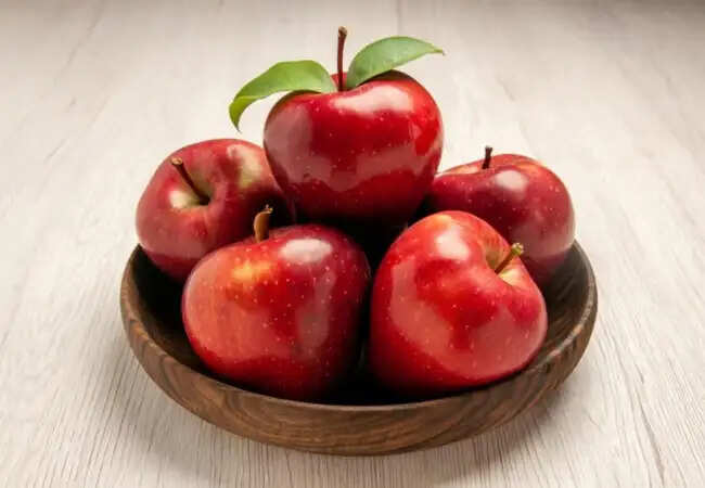 सेब पर मोम: क्या यह स्वास्थ्य के लिए हानिकारक है?