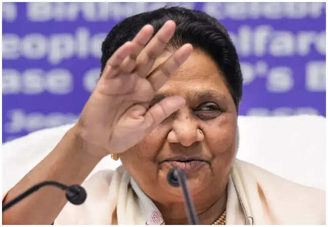 बसपा ने 2027 के यूपी चुनाव के लिए ब्राह्मण उम्मीदवारों की घोषणा की