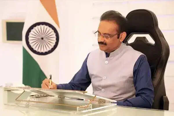 ED की छापेमारी: AAP सांसद अशोक मित्तल के ठिकानों पर कार्रवाई