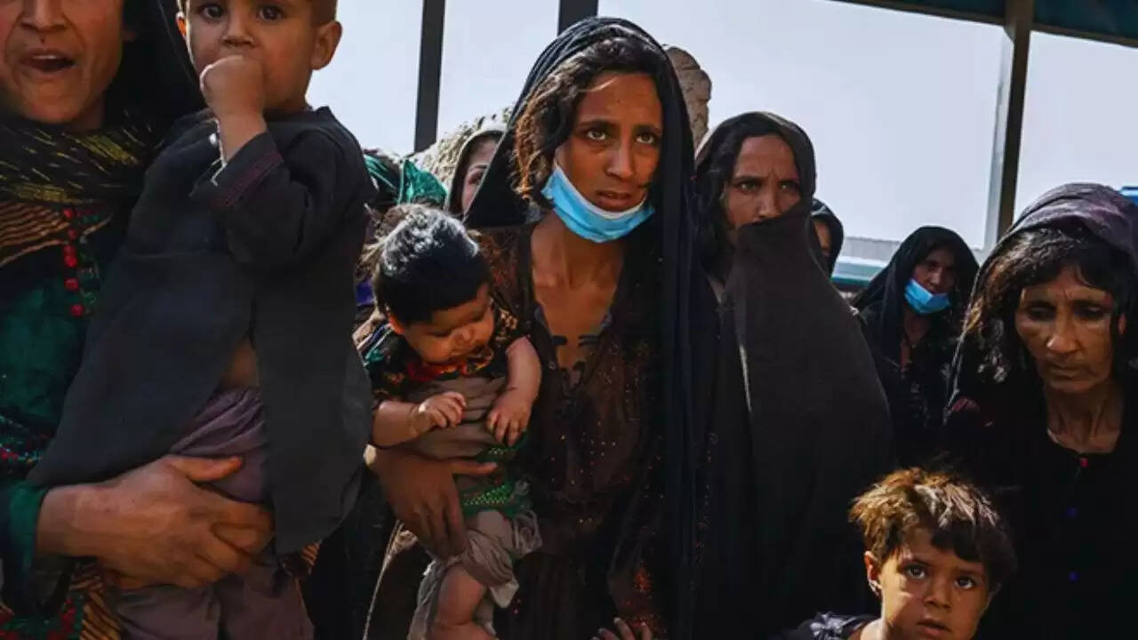 अफगानिस्तान में मानवीय संकट: क्या है स्थिति और क्या हैं कारण?