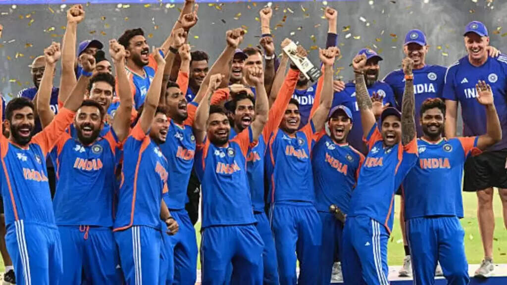 एशिया कप 2025 में टीम इंडिया के खिलाड़ियों की रेटिंग: अभिषेक और कुलदीप ने किया कमाल