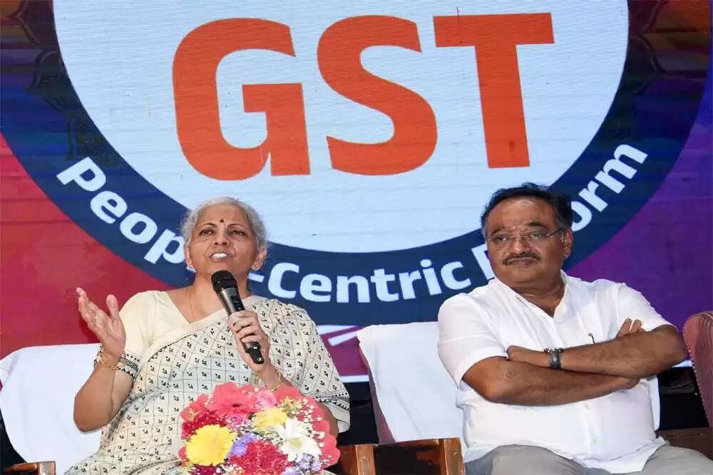 बीमा प्रीमियम में जीएसटी कटौती का लाभ ग्राहकों को नहीं मिल रहा