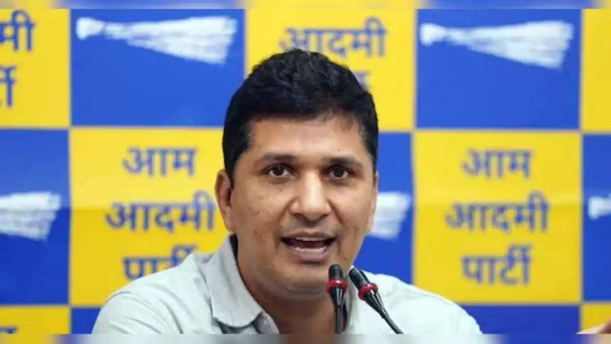 दिल्ली में व्यापारियों के लिए ट्रेड लाइसेंस प्रक्रिया में भ्रष्टाचार का आरोप