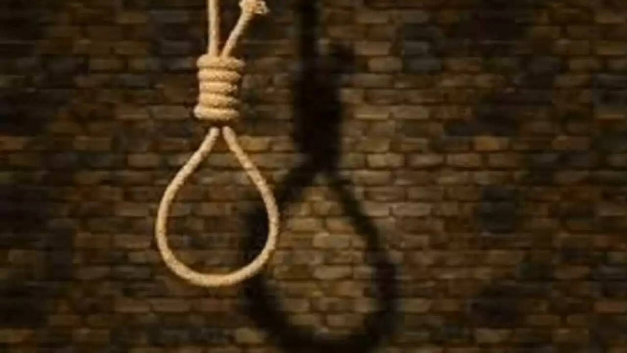 धौलपुर में 13 वर्षीय बच्चे की आत्महत्या: मोबाइल गेमिंग का बढ़ता खतरा