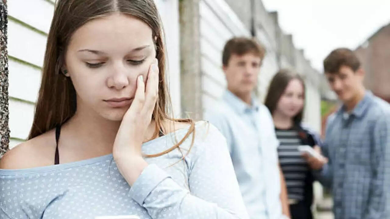 बेंगलुरु में महिलाओं की सुरक्षा पर सवाल: एक युवती के दो बार छेड़खानी का अनुभव