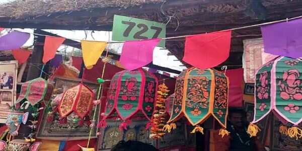 सूरजकुंड मेले में आए हस्तशिल्प कलाकार हुए अनदेखी का शिकार