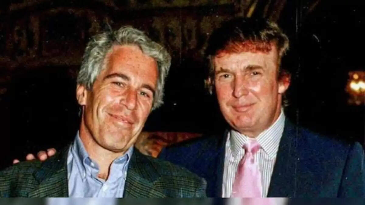 एलन मस्क और ट्रंप के बीच एपस्टीन फाइल्स का विवाद: क्या छिपा है सच?