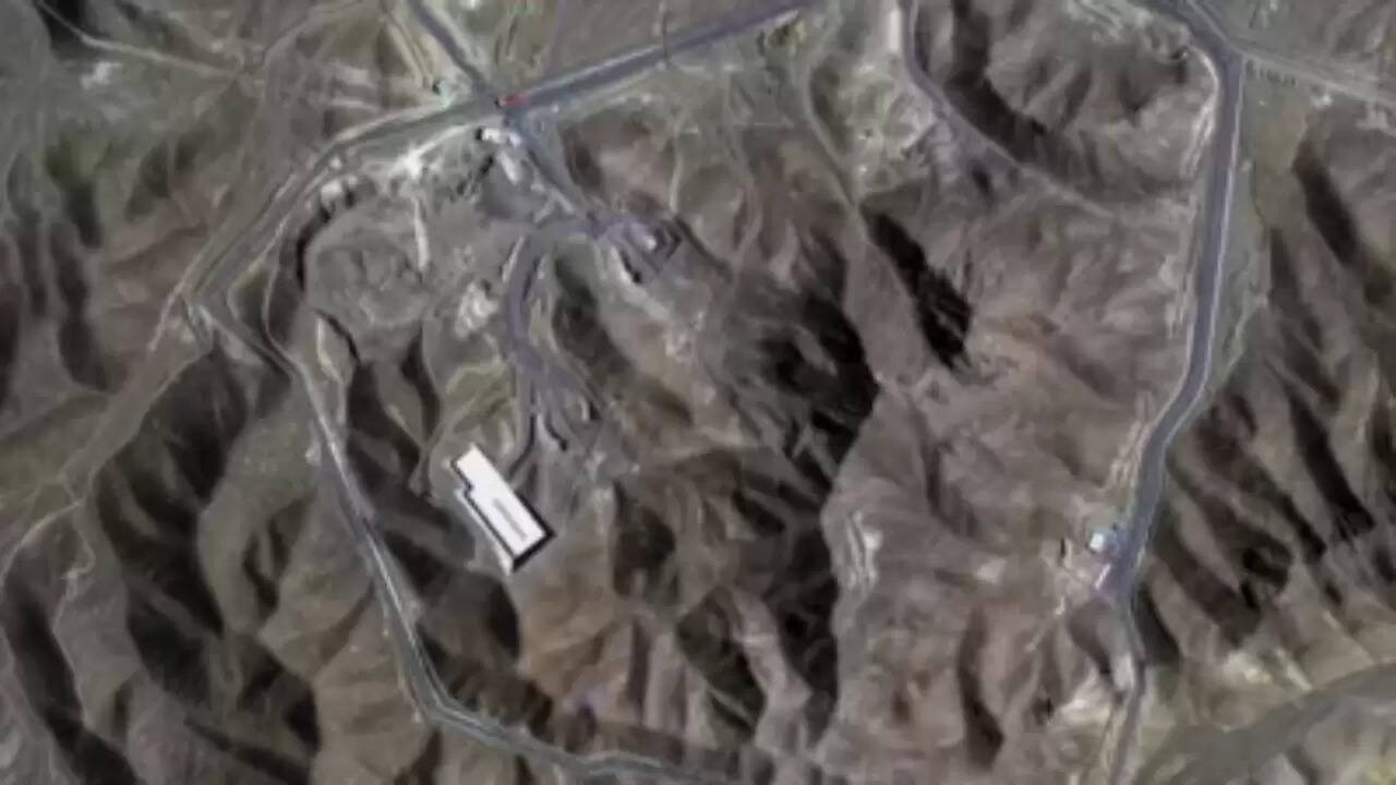 अमेरिका की सीधी एंट्री से इजरायल-ईरान युद्ध में हलचल
