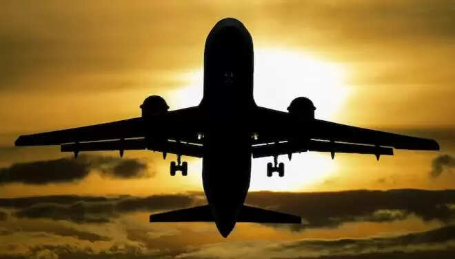 पाकिस्तान ने भारतीय विमानों के लिए हवाई क्षेत्र प्रतिबंध बढ़ाया