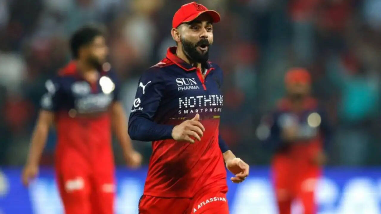 आरसीबी ने उद्घाटन मैच में एसआरएच को हराया, क्रिकेट का रोमांच जारी