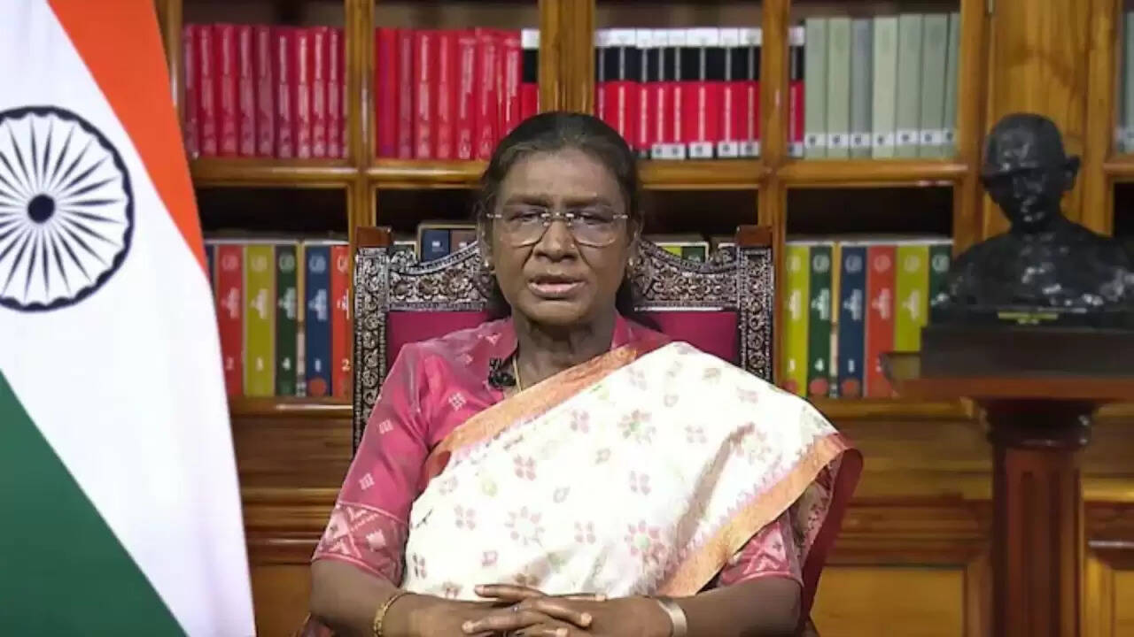 राष्ट्रपति द्रौपदी मुर्मू का स्वतंत्रता दिवस पर महत्वपूर्ण संबोधन: आत्मनिर्भरता और एकता का संदेश
