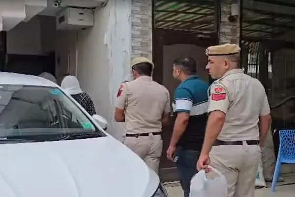 गुरुग्राम में पिता ने अपनी टेनिस खिलाड़ी बेटी की गोली मारकर की हत्या