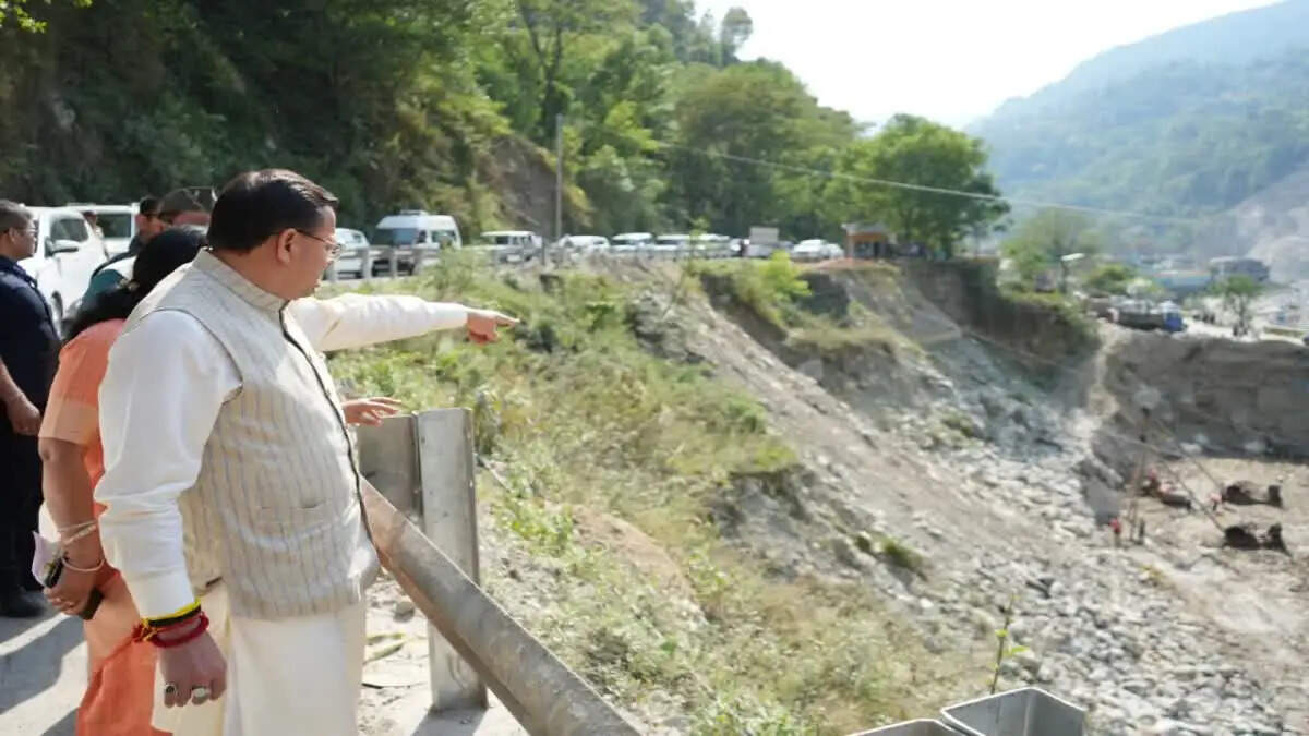 चारधाम यात्रा 2026: सीएम धामी ने व्यवस्थाओं का किया निरीक्षण